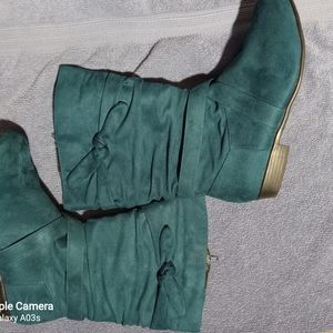 Comfortview Teal Heather Boots